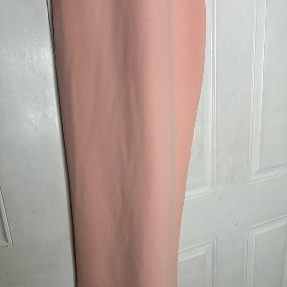 Beautiful pink Women Bodycon with ruffle - Picture 7 of 12